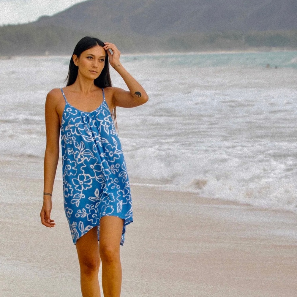 XIX PALMS ST. Barts mini dress BNWT size medium